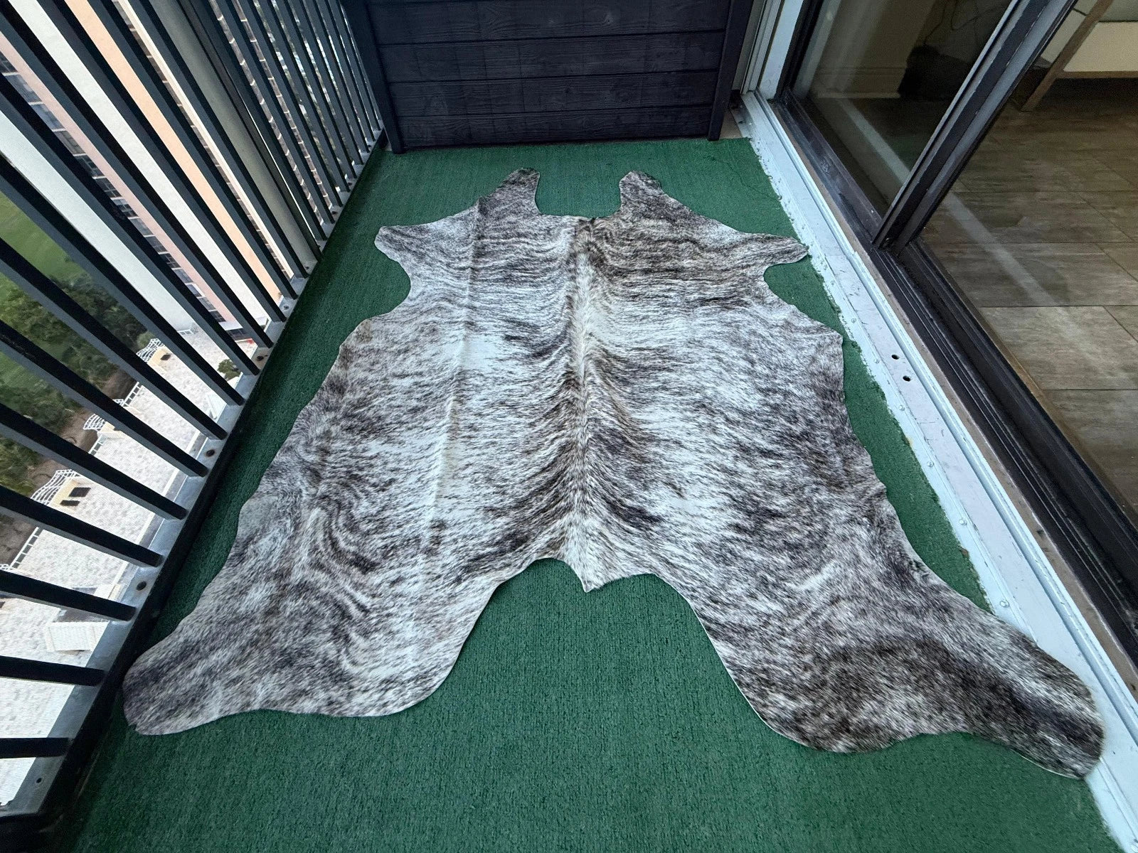 Cowhide Rug Silver Gray &amp; White Brindle 73"x65" (6.1x5.4 ft) | Premium #B12